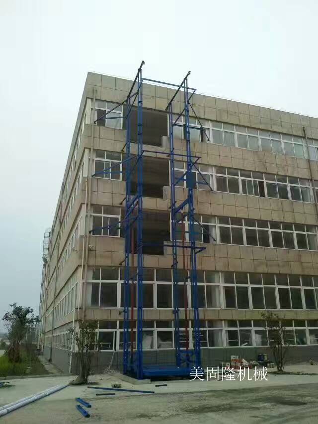日照室外双臂导轨式升降机厂家